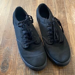 Women’s Vans Tennis Shoe